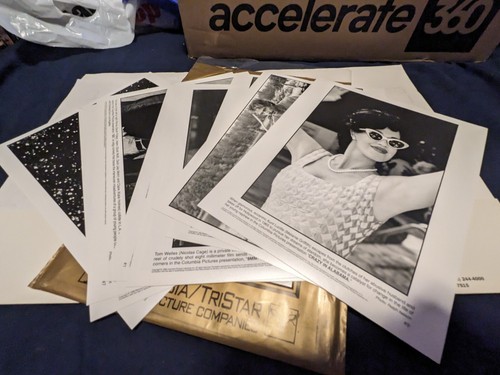1999 Columbia Pictures Wrap Up Media Packet With 19 Images - Picture 8 of 9