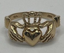14K Yellow Gold Claddagh Ring Size 8.5