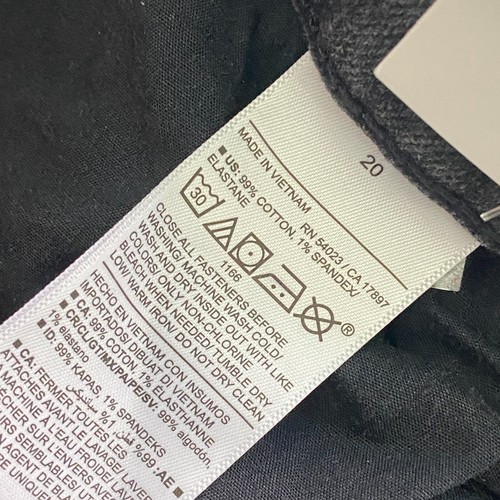 Old Navy Mid-Rise Boyfriend Straight Ripped Black Jeans Size 20 Crop - Picture 7 of 11