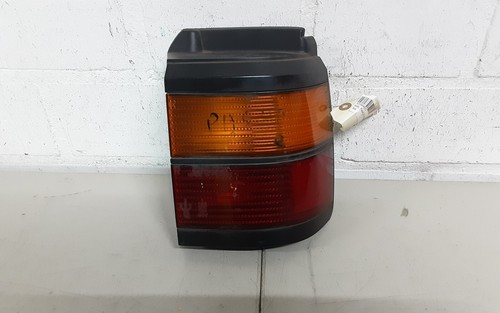 VW Passat 35i Rücklicht Heckleuchte R rechts 333945112