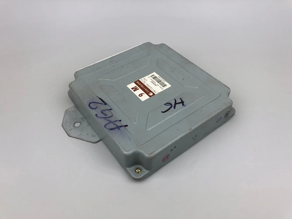 2004 Subaru Legacy Engine Control Computer Module ECU unit 22611AJ49B Foto 4 de 4