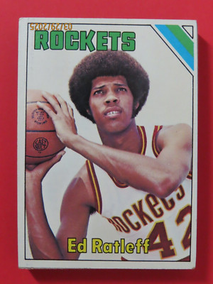 Lot of 23 different 26 total 1975-76 Topps basketball cards Calvin Murphy D Buse