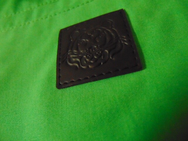Picture 5 of 6
