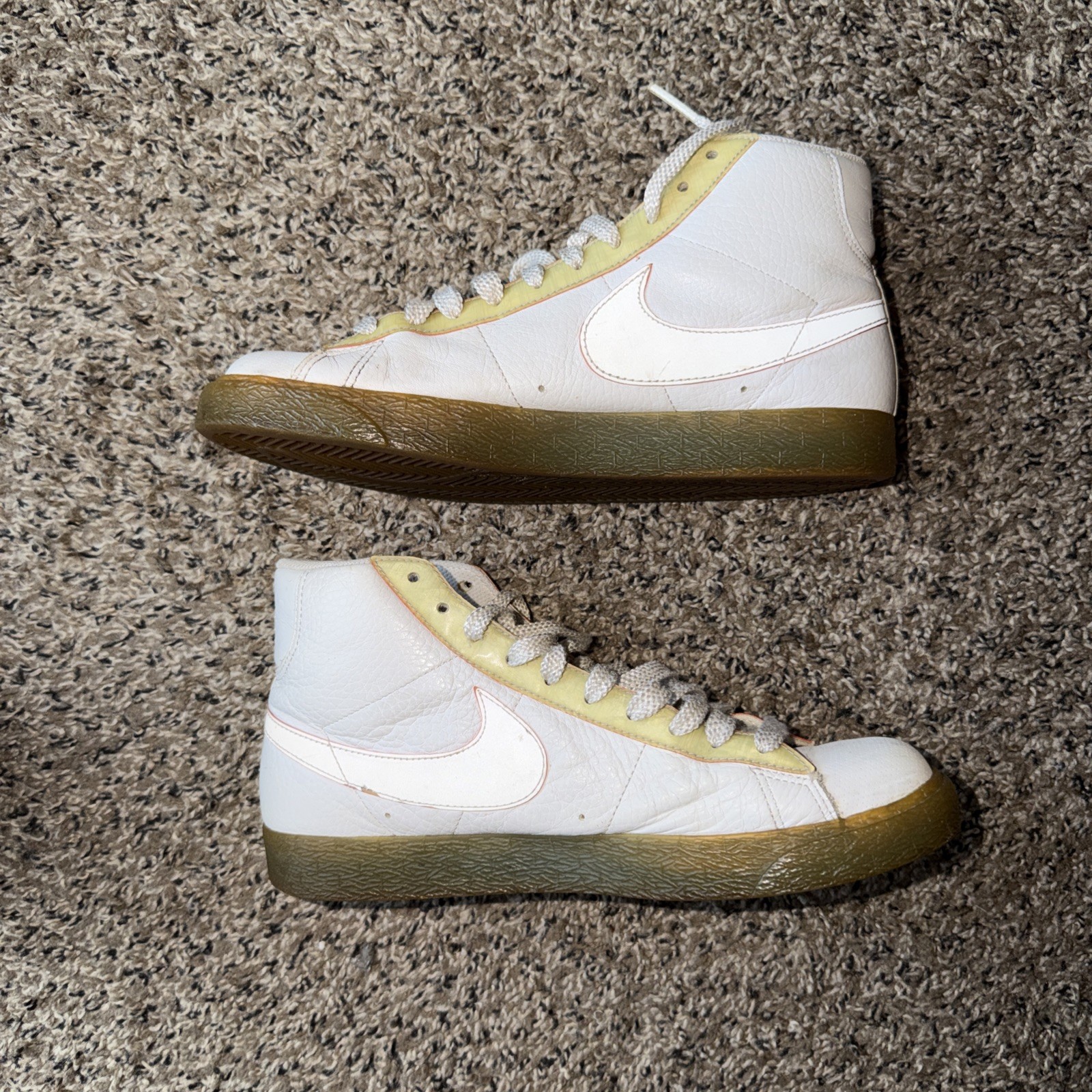 Size 8 - Nike Blazer Premium High White Nintendo Wii thumbnail 2