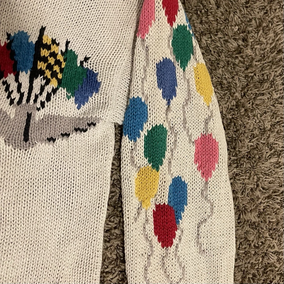 80s/90s Belle Pointe Women's Cardigan Race car, Finish line, Checkers, Balloons - Image 4 of 4