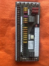 D&R Electronics PDU-8S Power Distribution Unit - Used