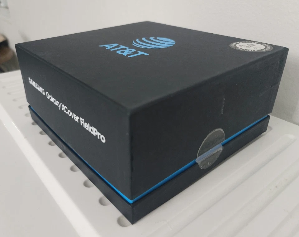 Samsung Galaxy Xcover Field Pro - 64 GB - Black (AT&T) NEW - Image 2 of 3