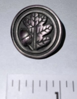 Vintage Signed BFD Betsy Field Design Oak Leaf & Acorn Pewter Tone Lapel Cap Pin