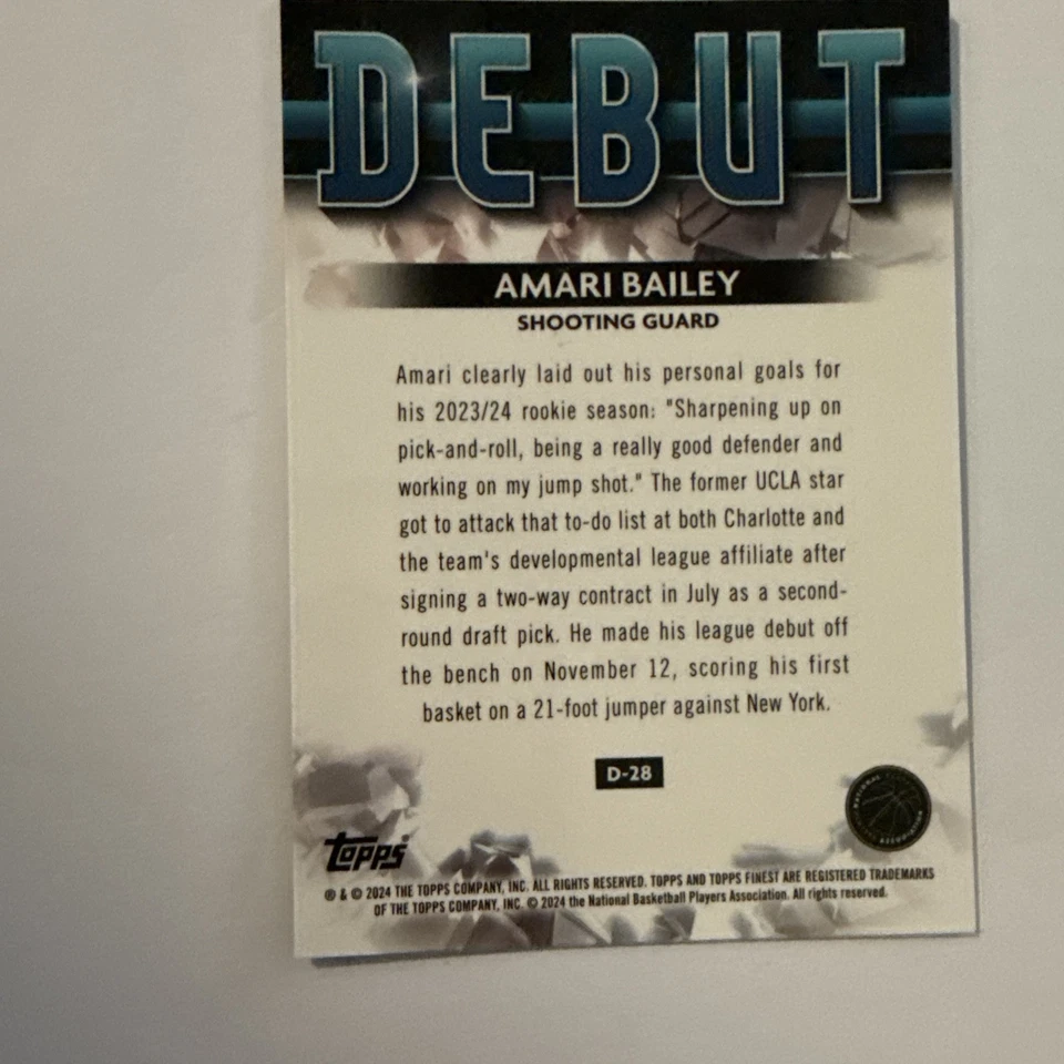 2023-24 Finest Amari Bailey Debut Black Refractor #D28 Rookie RC /25 - Image 4 of 4