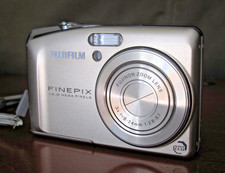 Fujifilm F50 SE F50fd compact digital camera, 12MP, barely used