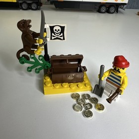 Vintage Lego 1989 Pirates Set - 6235 BURIED TREASURE (Complete) *Minty*