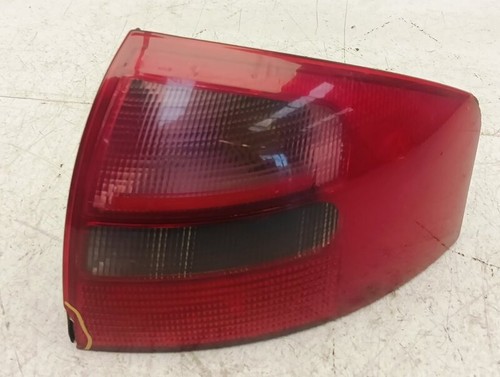 4B5945096 scheinwerfer hinten rechts AUDI A6 AVANT 4B5 2.5 TDI 2000 129753