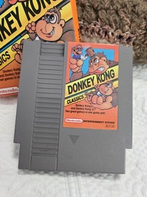 Donkey Kong Classics Nintendo NES Box  & game Authentic 