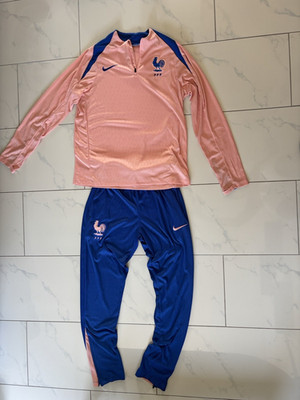 Nike Frankreich FFF Trainingsanzug Set: rosa Zip-Trainingstop + blaue Hose