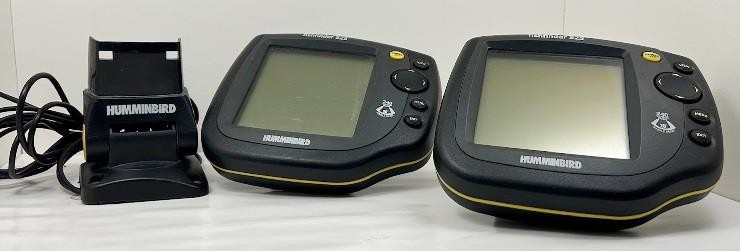LOT OF 2: HUMMINBIRD FISHFINDER 525 MONITOR UNITS w/ MOUNT ~ *READ
