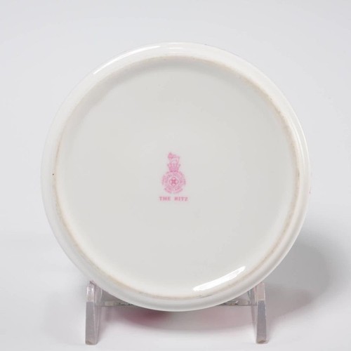 Royal Doulton Ritz Carlton London Vintage Hotel Pink White Ashtray Hotelware 4"d - Picture 4 of 6