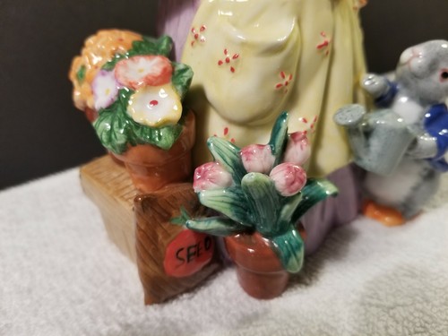 CWC Trinket Box Porcelain Easter Rabbit Mother Child Garden Flowers Decor 6.5" - Picture 4 of 12