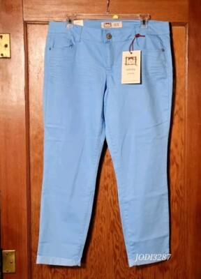 L.E.I. Ashley Low Rise Jeans Junior Size 15 Regular Blue Straight Cuffed Sasha