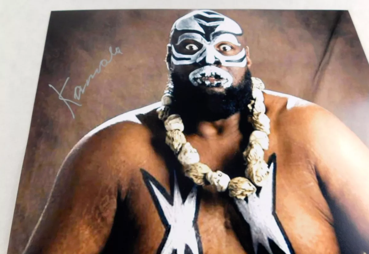 Kamala Signed 16x20 WWF Wrestling Promo Photos Wrestler Legend WWE Pose WCW