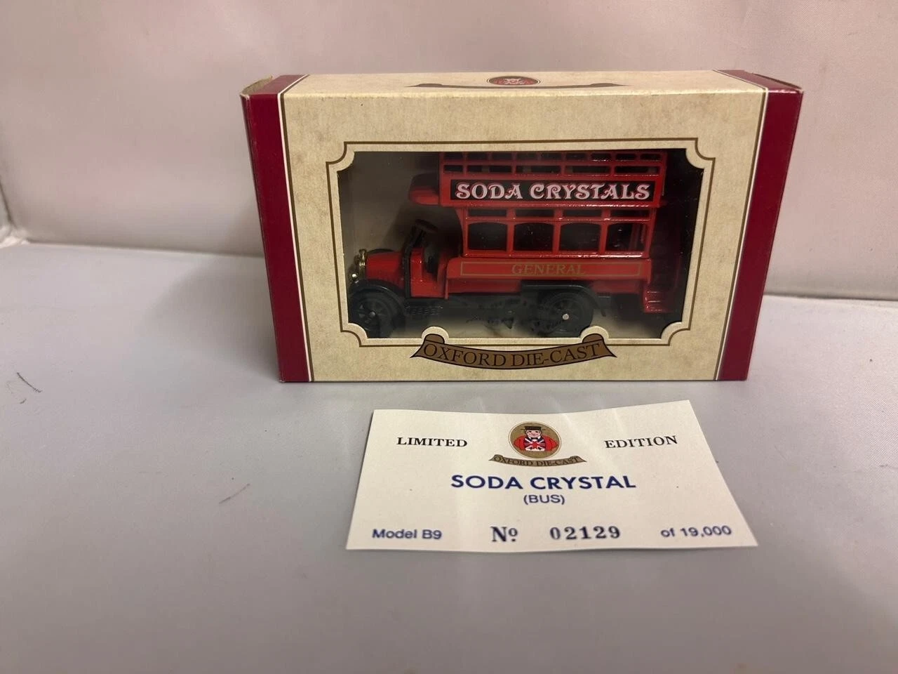 VANS OXFORD DIECAST MODEL BUS "SODA CRYSTALS GENERAL" EDIZIONE LIMITATA 2129