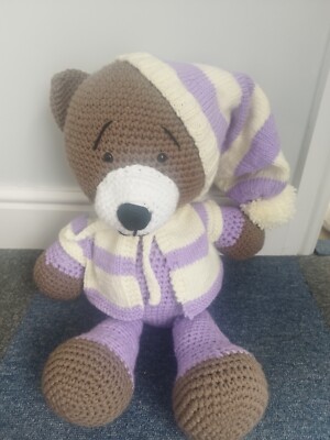 gehäkelter Teddybär Handarbeit