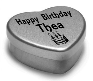 Joyeux Anniversaire Thea Mini Coeur Tin Cadeau Pour Thea Avec Chocolats Ebay