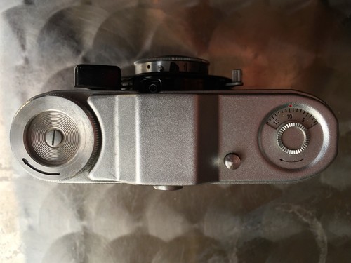ZEISS IKON TAXONA MIT Zeiss Tessar lens 3,5/37,5mm classic-camera-store DRESDEN - Picture 2 of 9