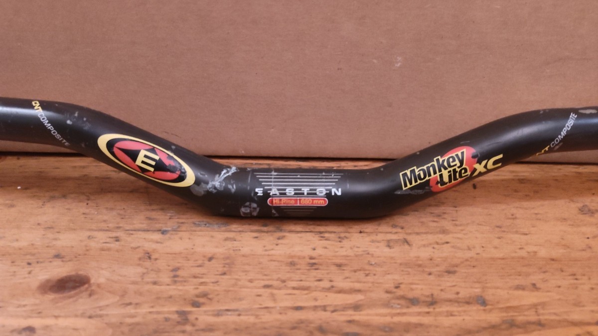 EASTON MONKEY LITE DH カーボン ライザーバー 25.4 EASTON MONKEY LITE DH カーボン ライザーバー 25.4 - メルカリ