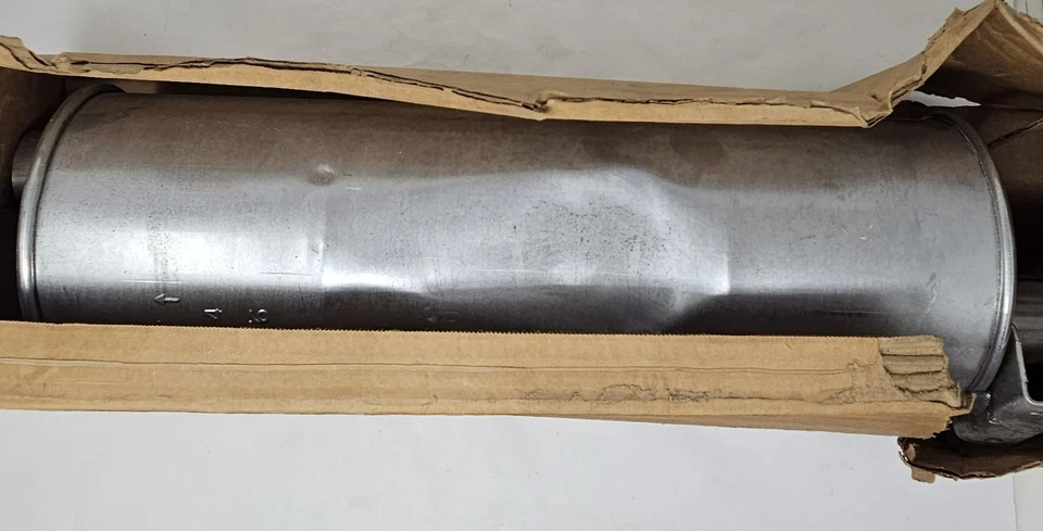 Walker 18204 SoundFX Exhaust Muffler - Image 3 of 4