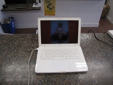 2009 Apple MacBook Unibody 13.3" Laptop