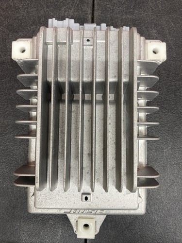 Maserati GranTurismo 2008-2019 Amplifier P/N 230520 Photo - $325