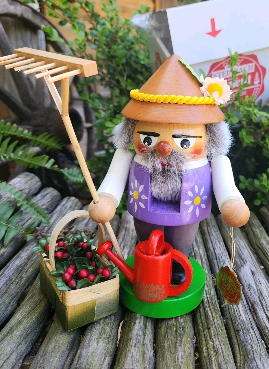 Steinback Nutcracker “Gardener Troll”