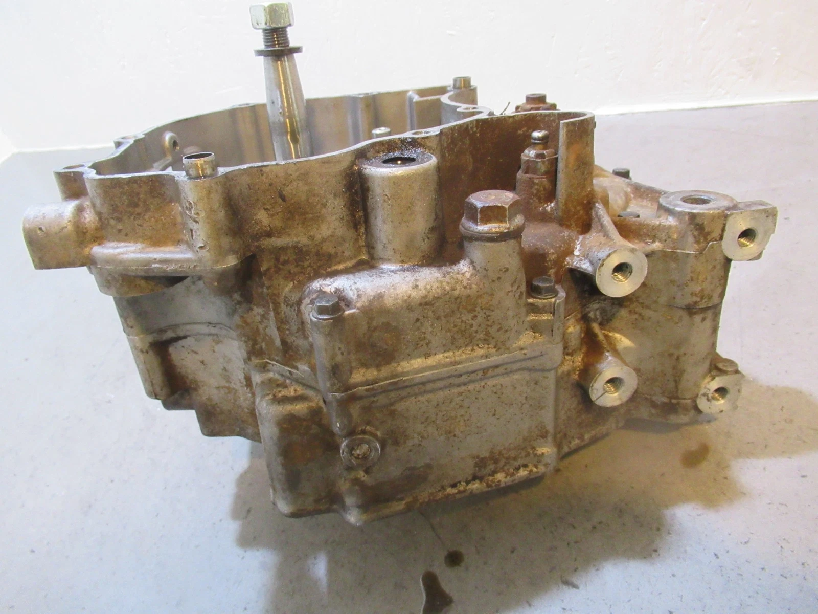 Yamaha TTR 50 Crank Case Shaft Bottom End 2013