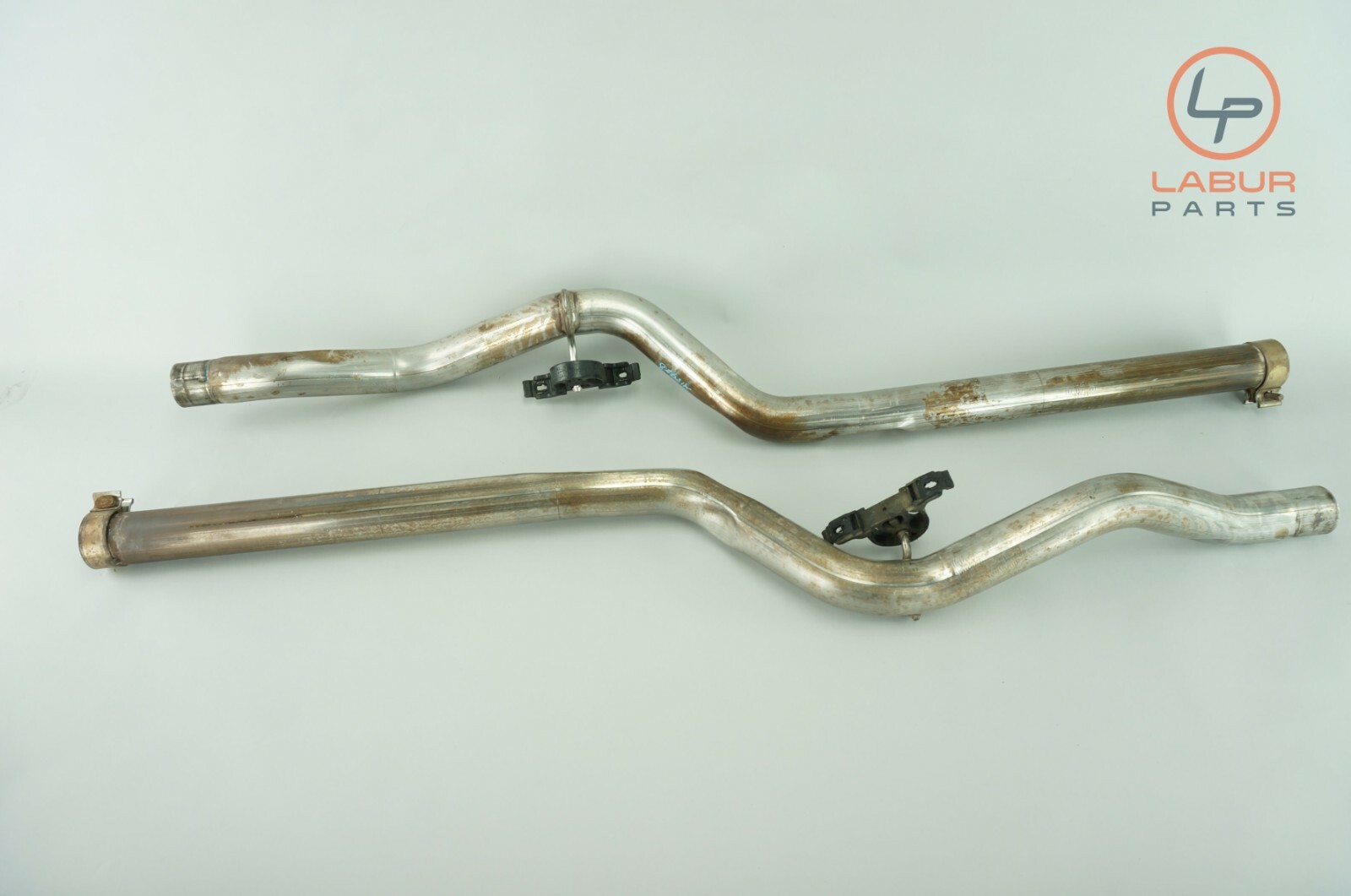 M139 05-07 Maserati Quattroporte Front Right & Left Engine Exhaust Pipes Z1173