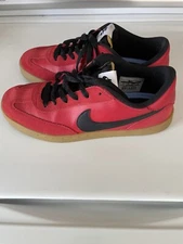 Nike SB FC Classic Red
