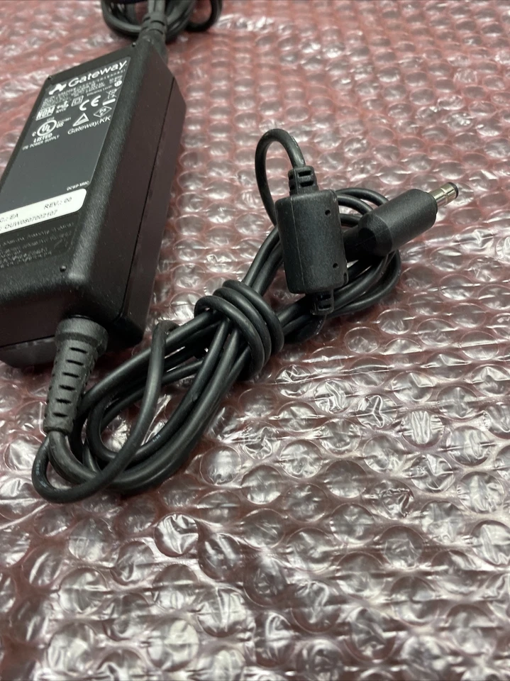 Used Gateway AC Adapter 19V 3.42A 65W ADP-65HB-AB - Image 4 of 4