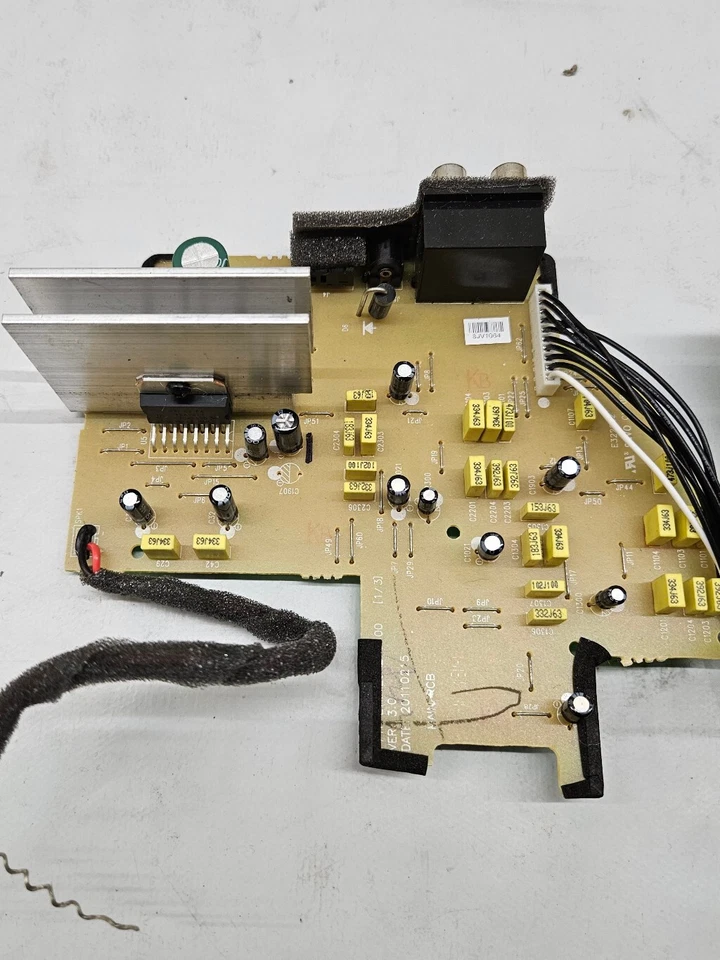 Amplificatore ricambio Bose Companion 2 serie II - parte elettronica completa - Immagine 2 di 4
