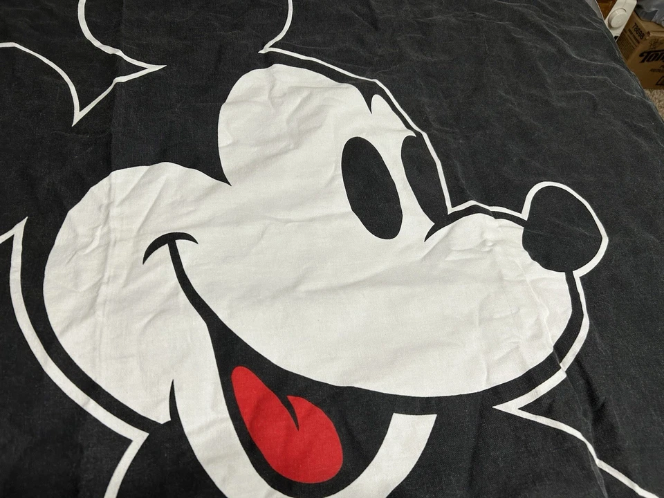 Cortina de Ducha MICKEY MOUSE 100% Algodón con Agujeros Metálicos 72"x72" Disney Foto 2 de 4