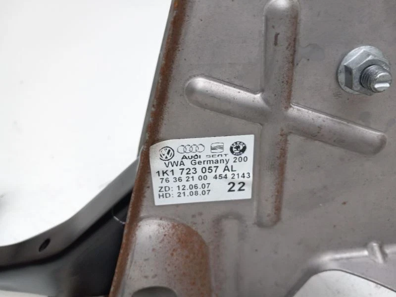 Volkswagen Passat 2008 pedal de freno Foto 4 de 4