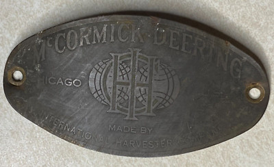 McCormick Deering International Harvester Farm Implement Badge Plate 3.25'' ADV44