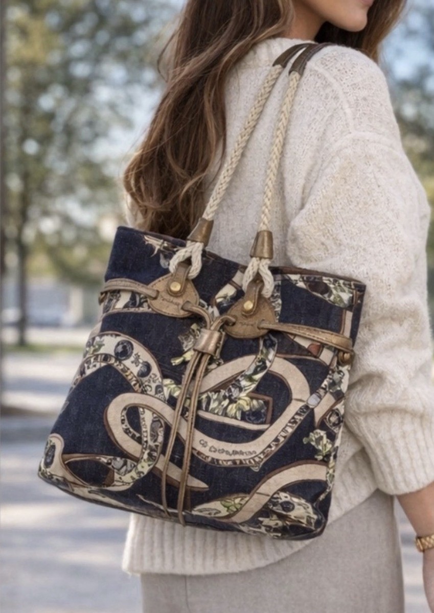 Jドリーム 10 Salvatore Ferragamo Vintage Floral Denim Gancini Tote Bag Limited