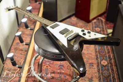 Gibson 1997 Flying V '67 Reissue w/EMG81 (Ebony) Used Electric