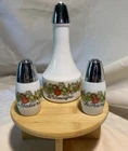 Vintage Gemco Corning Ware SPICE OF LIFE Vinegar Cruet And Salt & Pepper Shakers