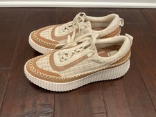 dolce vita womans platform sneaker size 9.5