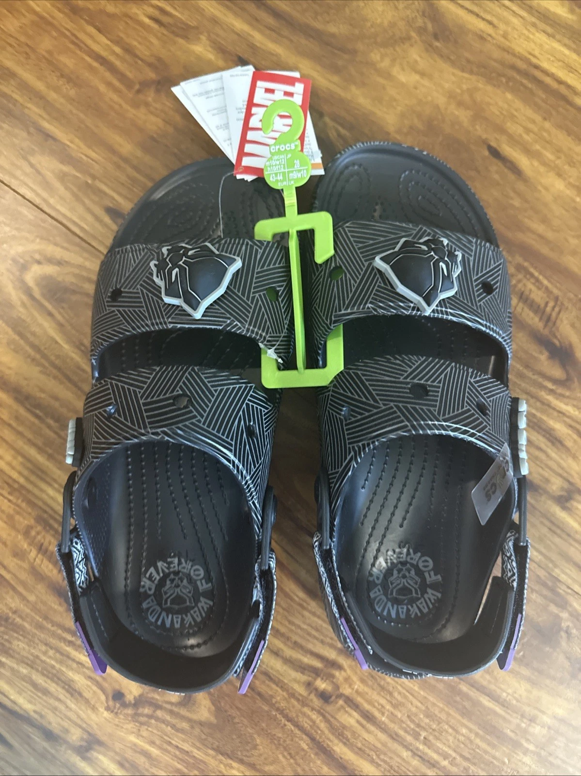 PUMA Sandalo Crocs Classicat unisex nero pantera Wakanda Forever nuovo con etichetta M 10 W 12