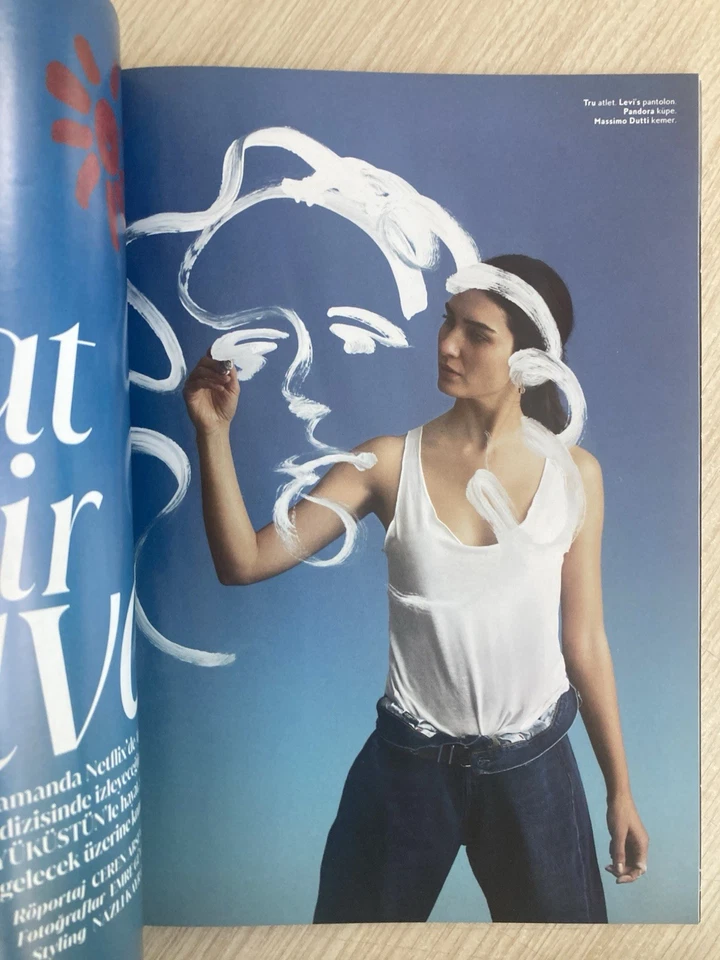 inStyle Turkey March 2022 Tuba Büyüküstün - Hazar Motan - Image 3 of 4