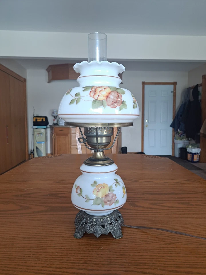 Quoizel Hurricane Gone with the Wind 秋季花卉台灯图案 3 路 — 第 2/4 张图片