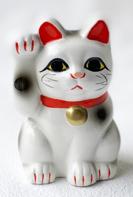 村上隆 Lucky Cat Coin Bank N ARS10+ Vintage Japanese Maneki Neko Japan Lucky Cat Coin Bank 8.8