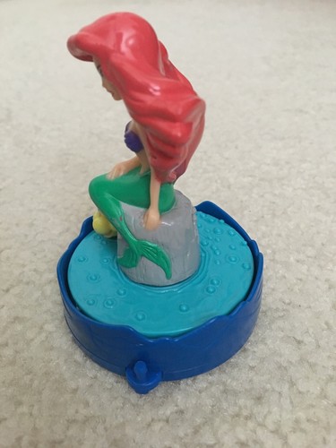 Little Mermaid Ariel Flounder Fish Toy Figure Rotate McDonald's Happy Meal 1994 - Foto 4 di 8