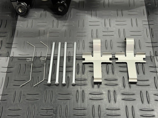 Front Brake Caliper 4POT Overhauled Custom JDM Mod for Nissan Skyline R34 ER34